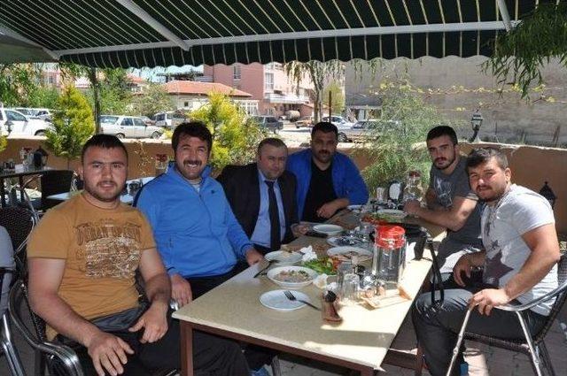 Kırkpınar Başpehlivanı Fatih Atlı&rsquo;dan Korkuteli Ziyareti 2