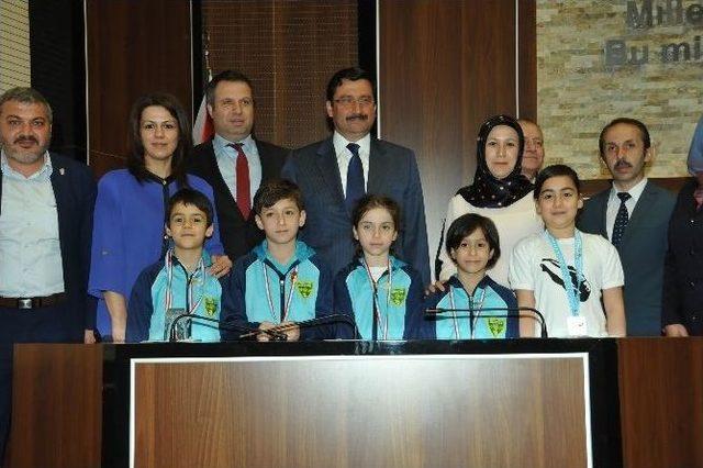 Bağlum Sporlu Minik Sporcular Keçiören’i Gururlandırdı