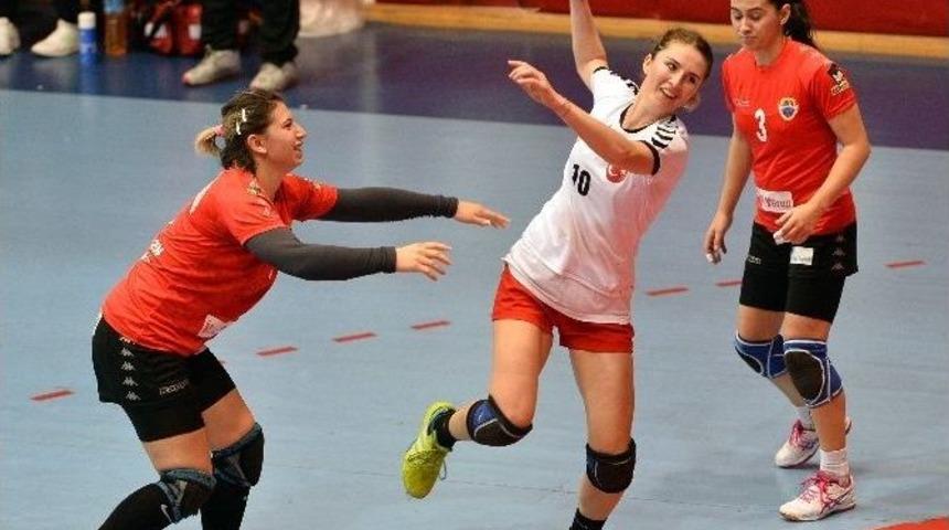 Paşa&rsquo;nın Meleklerinde Hedef Lig Şampiyonluğu