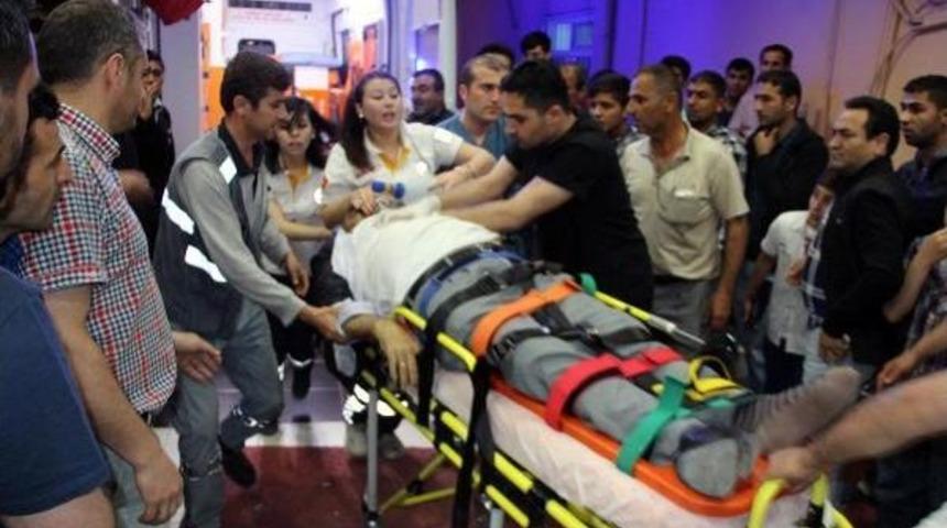 Nusaybin'de Iki Ayrı Kazada 2 Ölü, 4 Yaralı