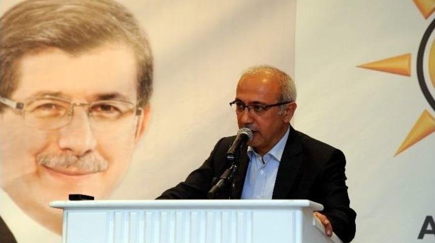 L&uuml;tfi Elvan Antalya&rsquo;da Turizm Sekt&ouml;r&uuml;yle Buluştu