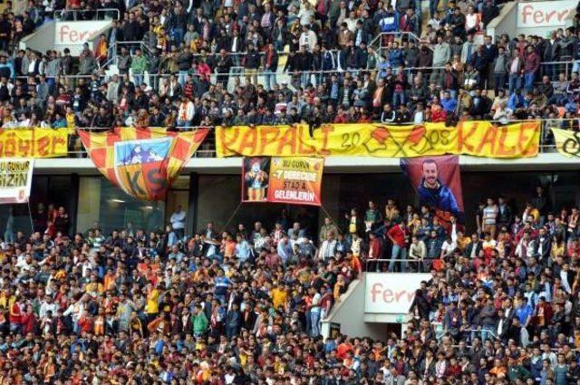 Kayserispor'da Süper Lig Kutlaması Karşıyaka Maçında