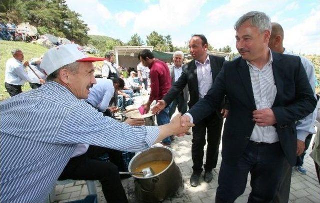 Binlerce Kişi Hayır Yemeğinde Buluştu 3