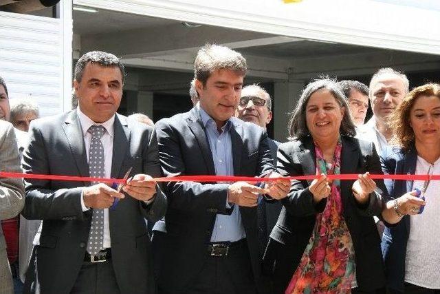 Diyarbakır’da 2 Katlı 155 Araçlık Otopark Açıldı