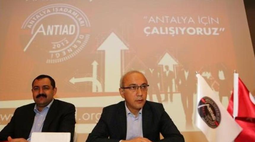 L&uuml;tfi Elvan: Muhalefet Gen&ccedil; Parti'nin Vaatlerini Almış