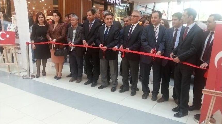 Resim Sergisi Yoğun İlgi G&ouml;rd&uuml;