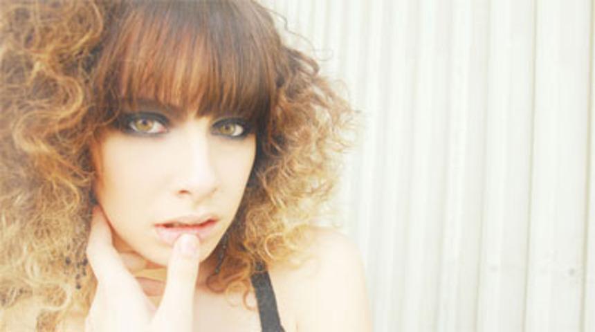 İdil Tarzi in Artisan Koleksiyonu