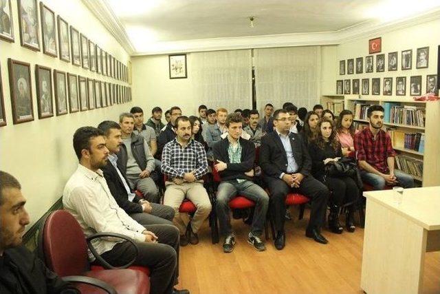 Eskişehir Ülkü Ocakları Turan Sohbetlerine Başladı