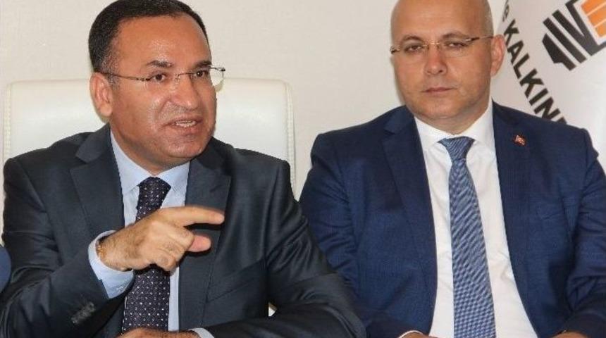 Bozdağ&rsquo;dan &rsquo;başkanlık Sistemi&rsquo; Değerlendirmesi