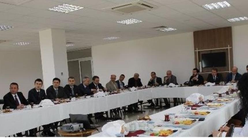 Bilecik&rsquo;te Finans Ve Sigortacılık Sekt&ouml;r&uuml; &Ccedil;alıştayı