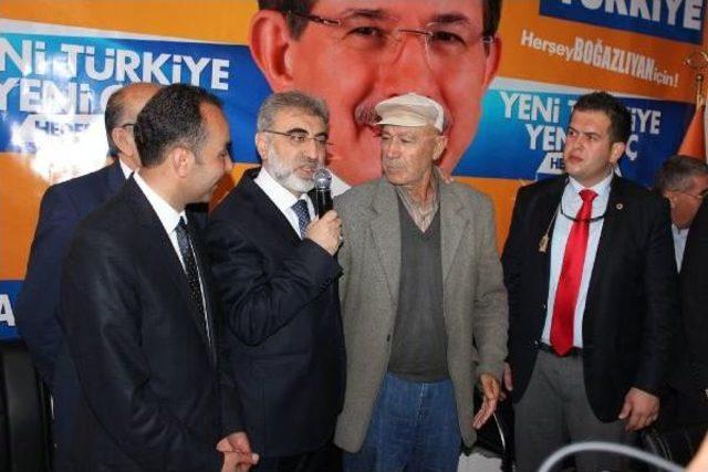 Bakan Yıldız: Kayserili'nin Tabiriyle Zararına Mal Teklif Edilmez