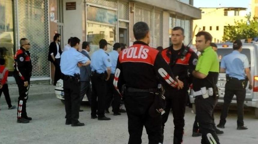 Adıyaman&rsquo;da Alacak Verecek Kavgası: 1 Yaralı