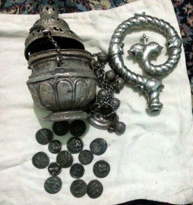 Suriye’Den Getirilen Tarihi Eserler Akçakale’De Ele Geçirildi 1