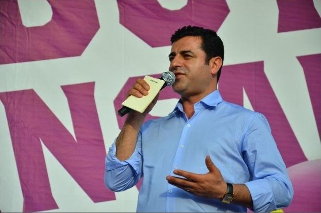 Hdp Eş Genel Başkanı Selahattin Demirtaş: