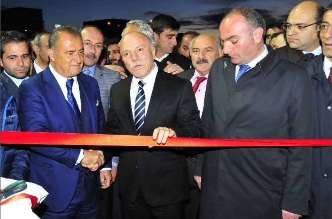 Fatih Terim, Erzurum Bşb Y&uuml;ksek İrtifa Kamp Merkezi A&ccedil;ılışına Katıldı