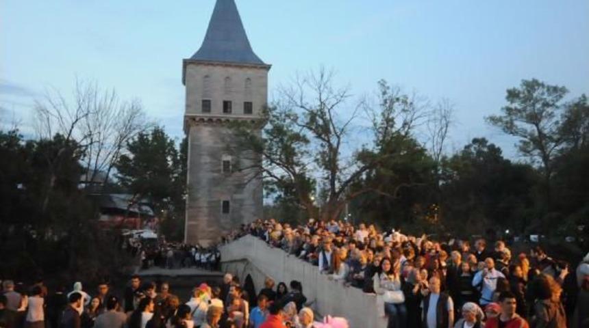 Tunca Nehri'nde Kakava Coşkusu