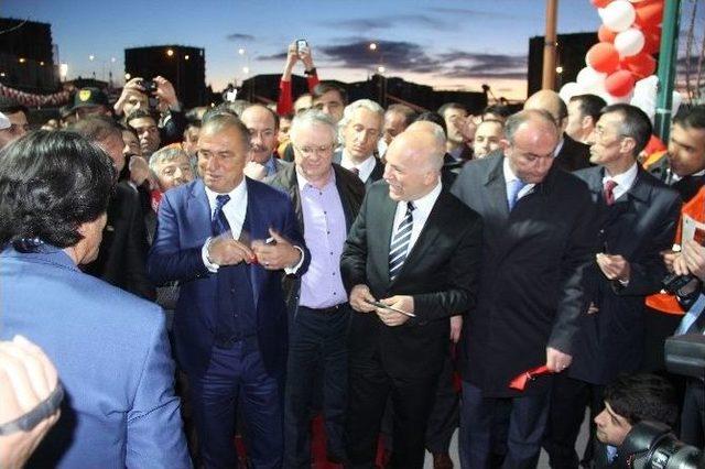 Erzurum&rsquo;da Fatih Terim İzdihamı 1