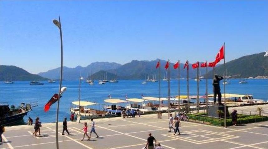 Bahattin Y&uuml;cel: Marmaris'teki Tesisler Yunanistan'dan Daha Yeni