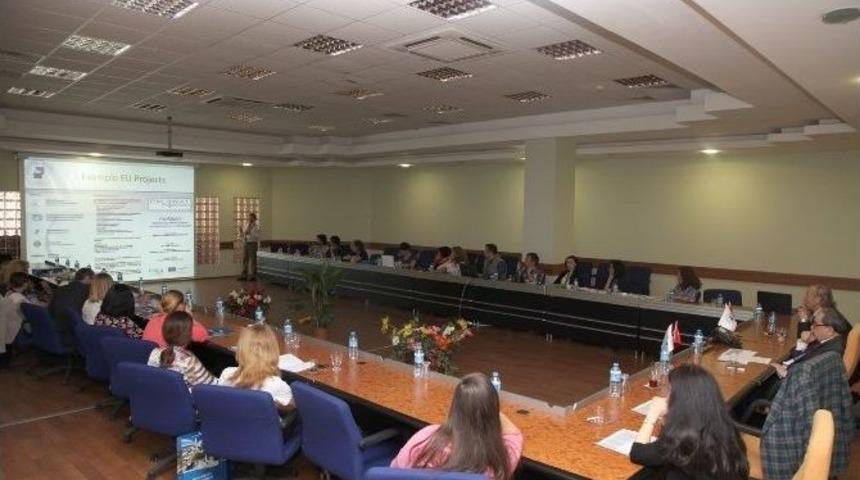 Pa&uuml;&rsquo;de Uluslararası Hafta Başladı