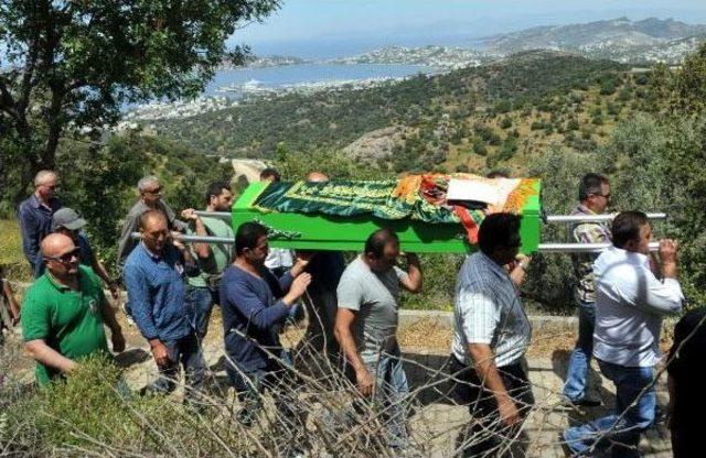 Çevre Dostu Fotoğraf Sanatçısı Son Yolculuğuna Uğurlandı