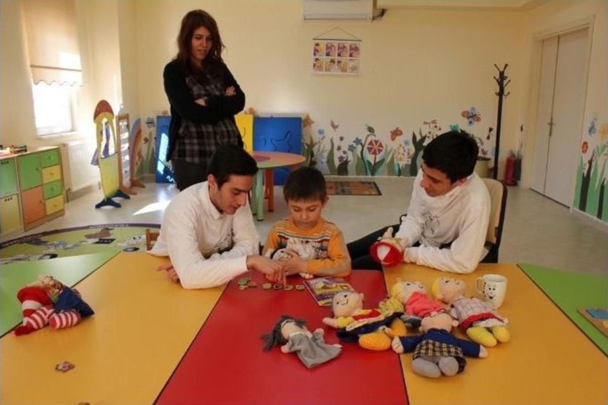 Otizmli &Ccedil;ocuklar Engel Tanımıyor