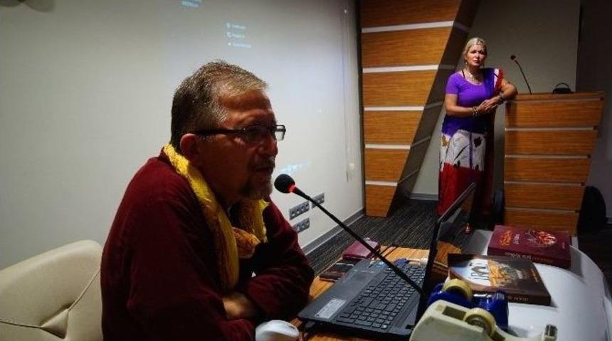 &ldquo;gezginin İzi Ve Hindistan&rsquo;ın Gizi&rdquo; Konulu G&ouml;steri Ve S&ouml;yleşi Etkinliği