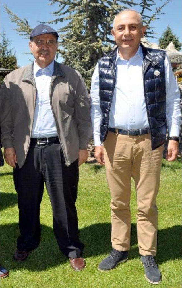 Kayserispor Başkanı Yıldız: Tavşan Olmadık, Ipi G&ouml;ğ&uuml;sledik 2