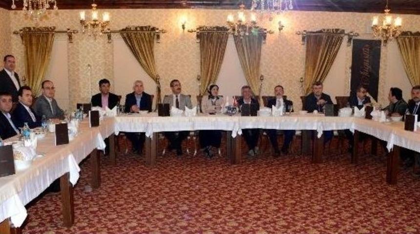 Meram&rsquo;da Sanayiyle İlgili İstişare Toplantıları S&uuml;r&uuml;yor