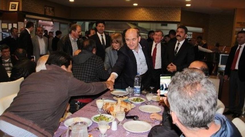 Ak Parti Milletvekili Adayları Şof&ouml;r Esnafı İle Yemekte Buluştu