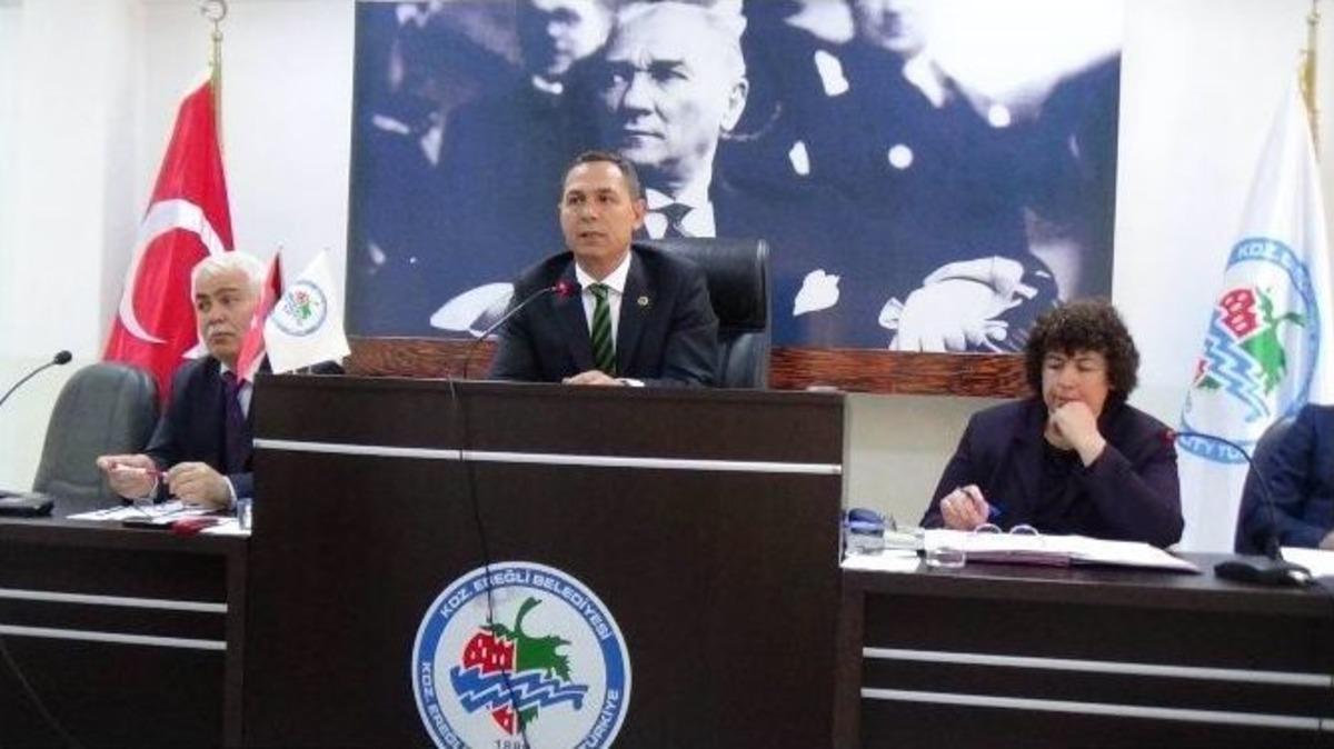 Asfalt Talebi Reddedilen Esnaflar Meclisi Protesto Etti