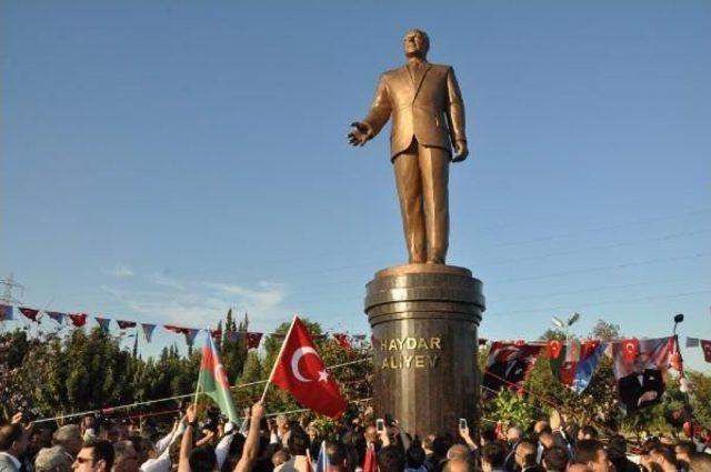 Haydar Aliyev'in Adı Tarsus'ta Yaşatılıyor