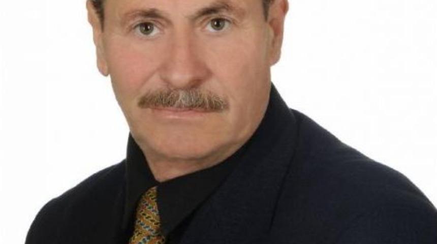 Gazeteci Fikri Onat Hayatını Kaybetti