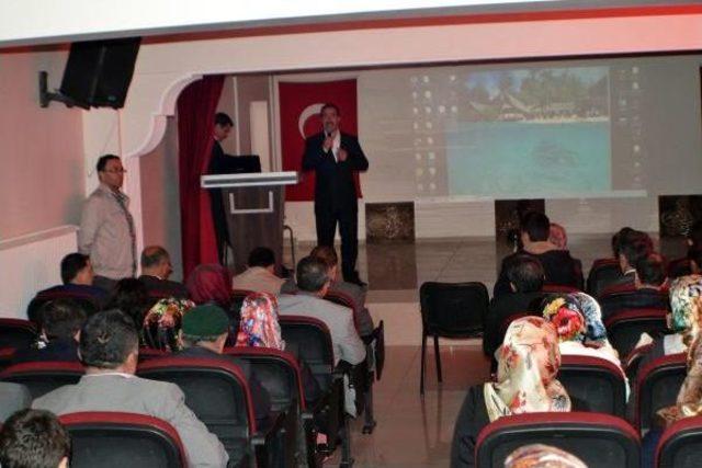 Ahlat ta Osmanlıca Eğitimi Alan 143 Kursiyere Sertifikaları Verildi 1