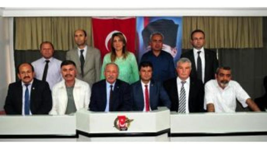 Eğitimciler, Okulda Yapılan  'yeni T&uuml;rkiye Ve Başkanlık Sistemi' Panelini Yargıya Taşıyor