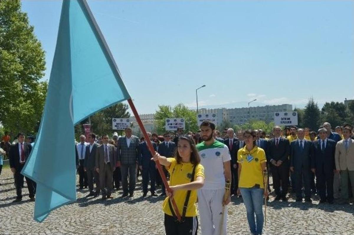 B&uuml;y&uuml;kşehir İle &Uuml;niversitede Spor R&uuml;zgarı