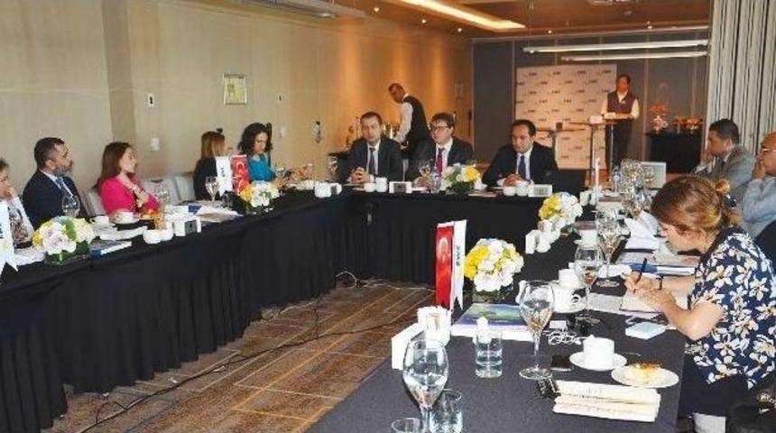 Ewe&rsquo;nin G&uuml;ndeminde B&uuml;y&uuml;me Var