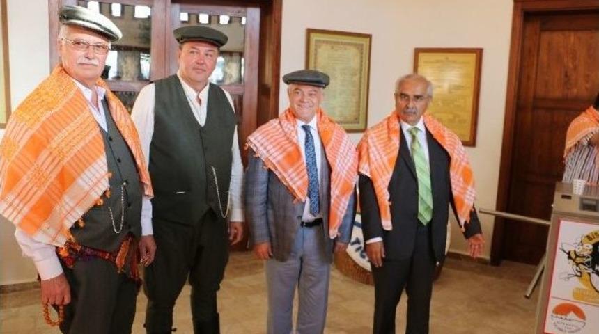 Marmaris&rsquo;te Gastronomi Şenliği D&uuml;zenlendi