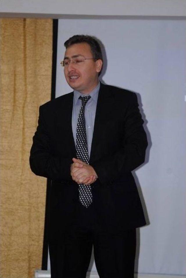 Velilere Ergenlerde Dini Tutum Ve Davranışlar Konulu Konferans 1