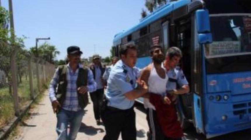 Firari Tutuklu Halk Otob&uuml;s&uuml;yle Ka&ccedil;arken Yakalandı