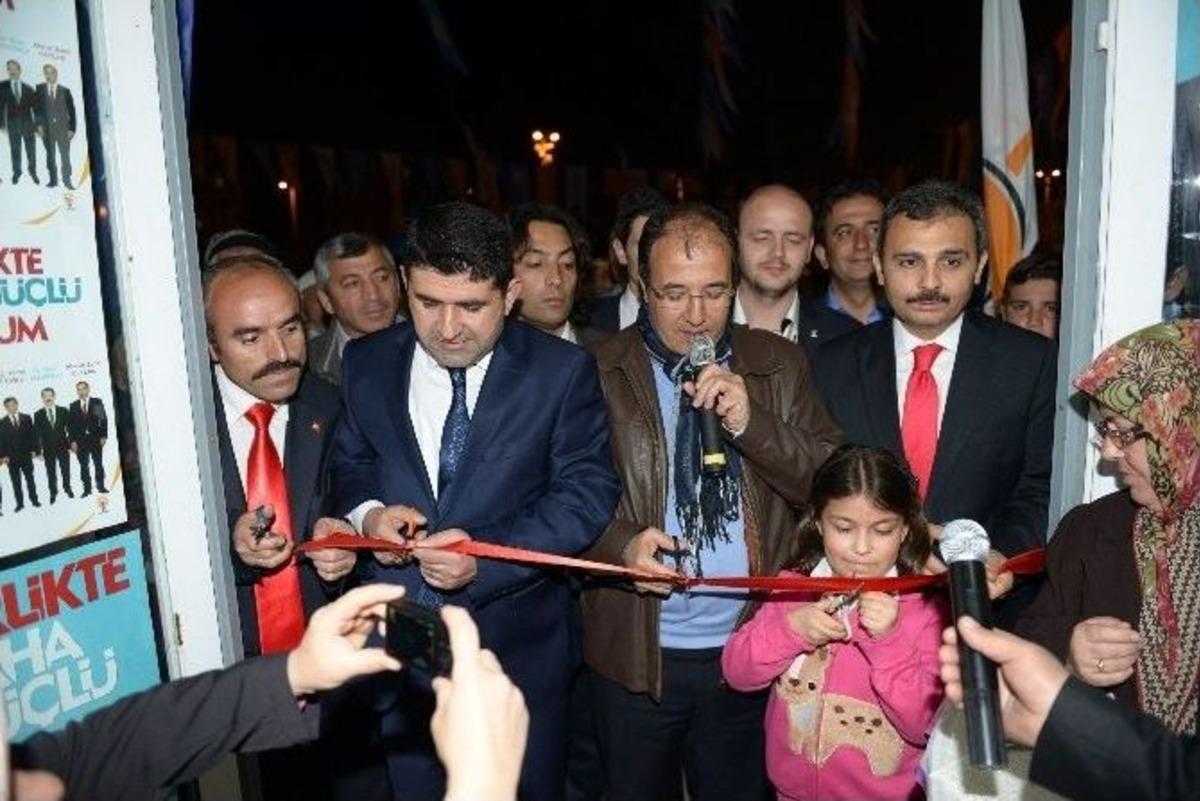Ak Parti&rsquo;den Miting Gibi Skm A&ccedil;ılışı