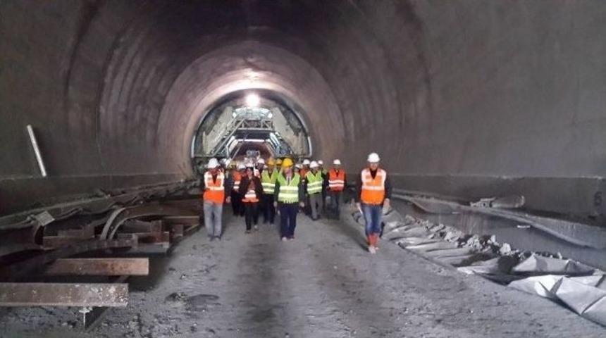 &Ccedil;etintepe Barajı Ve Erkenek T&uuml;neli&rsquo;ne Teknik Gezi D&uuml;zenlendi