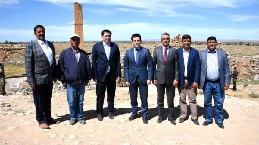 Şanlıurfa Valisi: Harran&rsquo;A Daha &Ccedil;ok Turist &Ccedil;ekeceğiz