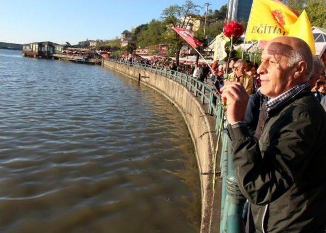 Zonguldak'ta Deniz Gezmiş Ve Arkadaşları Anıldı