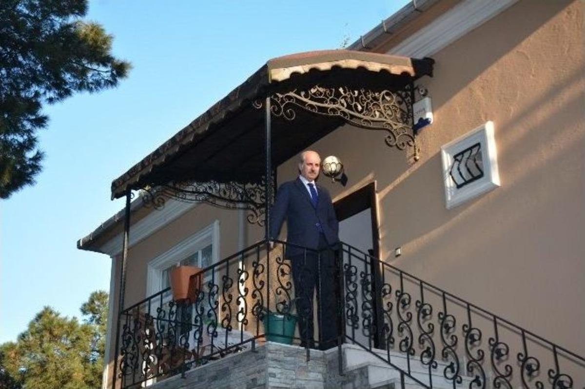 Numan Kurtulmuş&rsquo;tan D&uuml;nyaya G&ouml;zlerini A&ccedil;tığı Evin Bah&ccedil;esinde &Ccedil;ok &Ouml;zel A&ccedil;ıklamalar