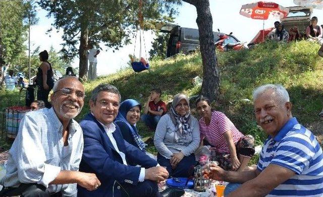 Kuşadası’nda Hıdrellez Kutlamaları