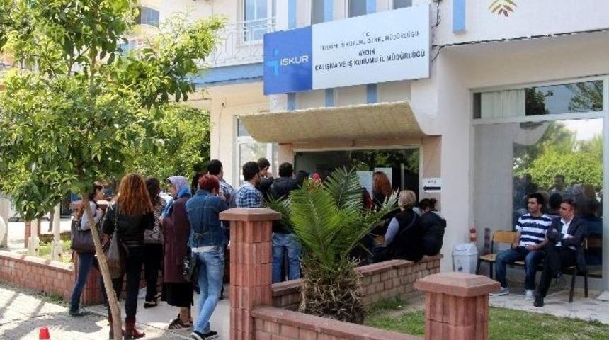 Başvuran &Ccedil;ok &Ccedil;alışan Yok