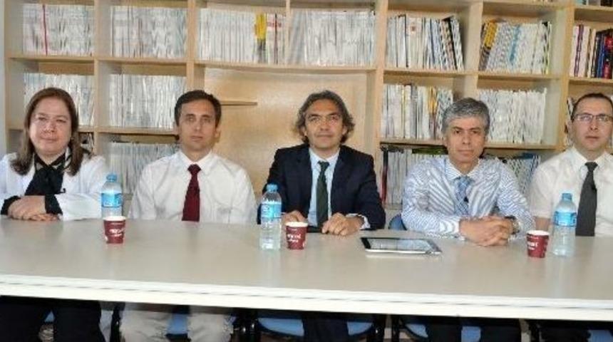 T&uuml;rkiye&rsquo;deki Kardiyologlara Balcalı&rsquo;dan Canlı Yayın