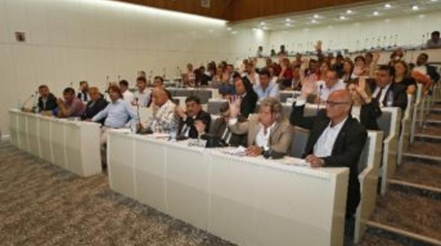 Meclis Toplantısında Hekimhan&rsquo;a Kardeş Eli