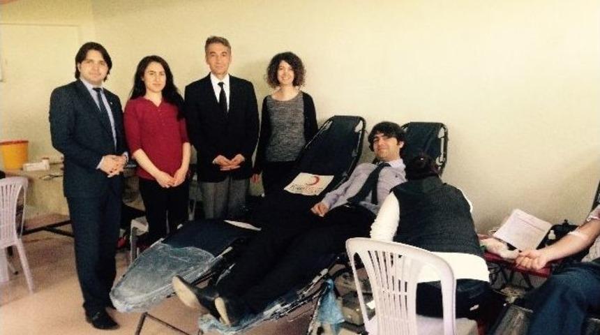 Yusuf Kenan Anadolu Lisesi&rsquo;nde Kan Bağışına Tam Destek