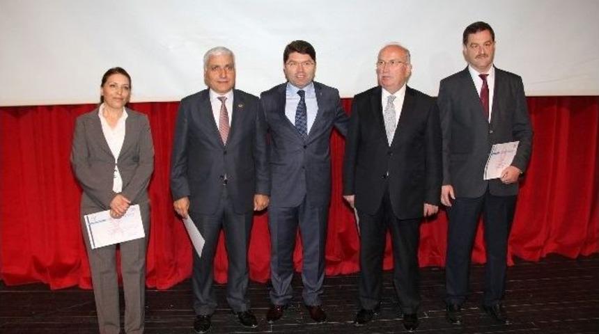 Kanser Taramalarındaki Başarı &Ouml;d&uuml;llendirildi